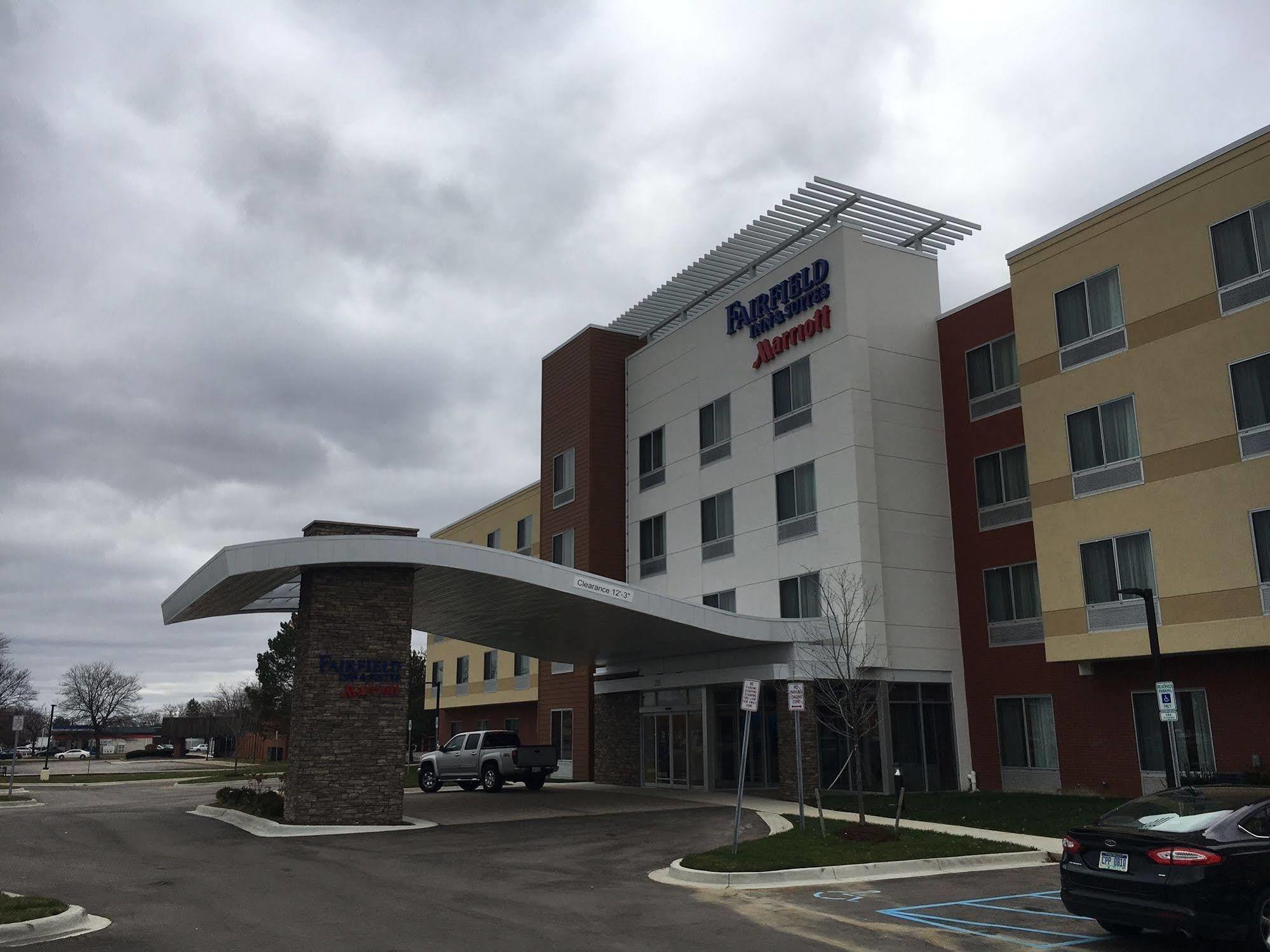 Fairfield Inn & Suites By Marriott Detroit Troy Exteriör bild